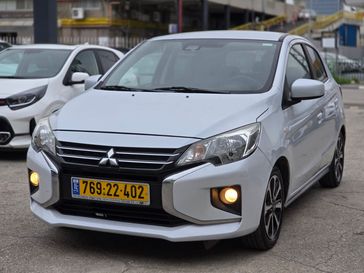 מיצובישי ספייס סטאר