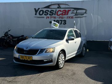 סקודה אוקטביה