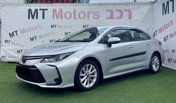 טויוטה קורולה