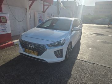 יונדאי איוניק