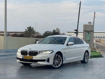 ב מ וו סדרה 5