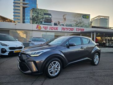 טויוטה C-HR