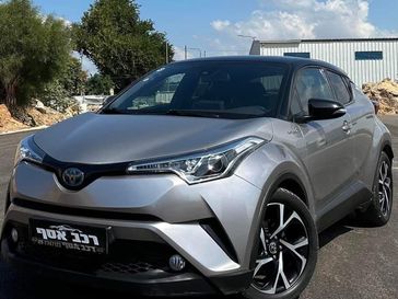 טויוטה C-HR