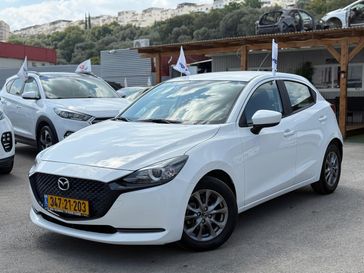 מזדה 2