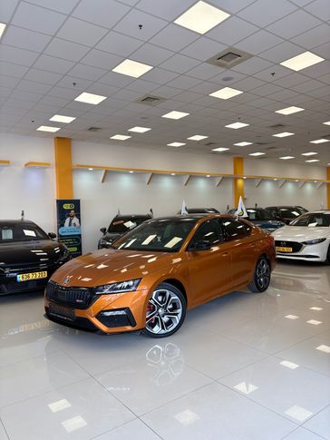 סקודה אוקטביה