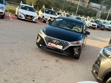 יונדאי איוניק