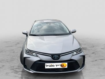 טויוטה קורולה