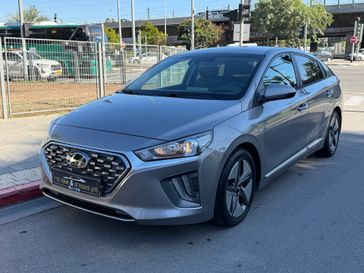 יונדאי איוניק