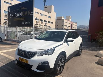 פיג'ו 3008