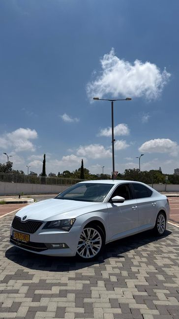 סקודה סופרב