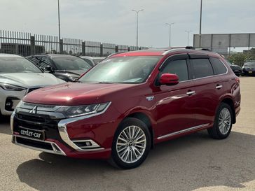 מיצובישי אאוטלנדר