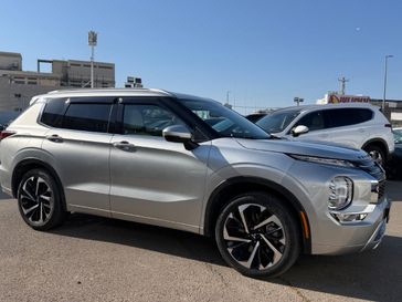 מיצובישי אאוטלנדר