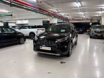 טויוטה RAV4