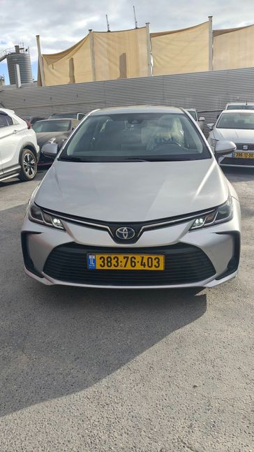 טויוטה קורולה