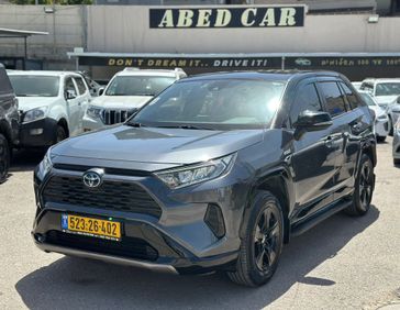 טויוטה RAV4