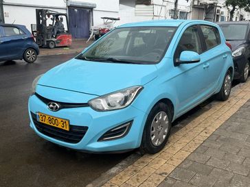 יונדאי I20