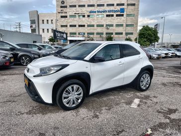 טויוטה אייגו