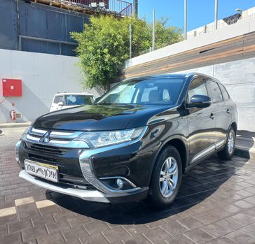 מיצובישי אאוטלנדר