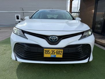 טויוטה קאמרי