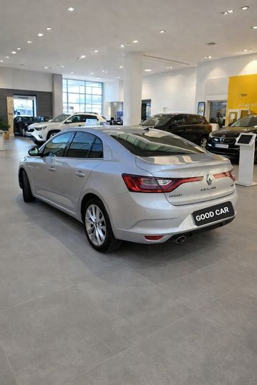 רנו גראנד קופה