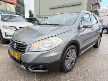 סוזוקי SX4 CROSSOVER