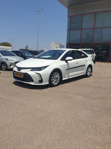 טויוטה קורולה
