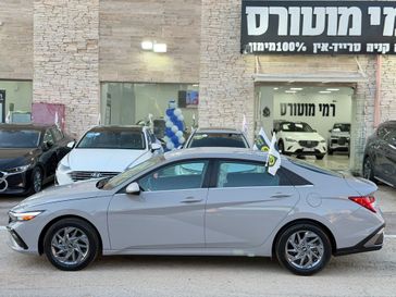 יונדאי אלנטרה