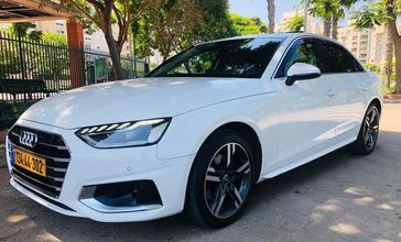 אאודי A4