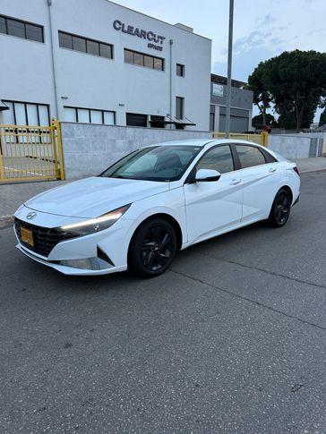 יונדאי אלנטרה