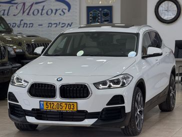 ב מ וו X2