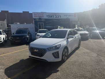 יונדאי איוניק