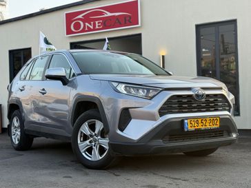 טויוטה RAV4