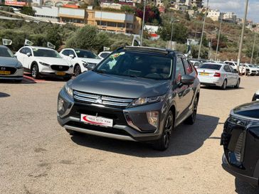 מיצובישי אקליפס קרוס