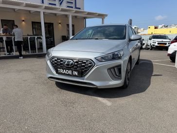 יונדאי איוניק