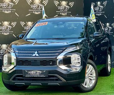 מיצובישי אאוטלנדר