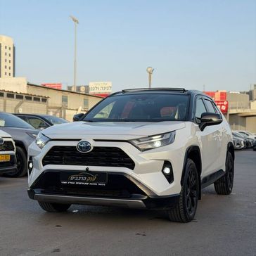 טויוטה RAV4