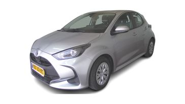 טויוטה יאריס