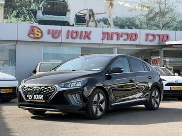 יונדאי איוניק