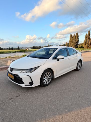 טויוטה קורולה