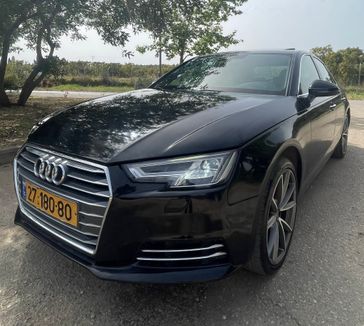 אאודי A4