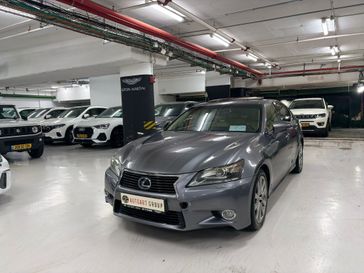 לקסוס GS