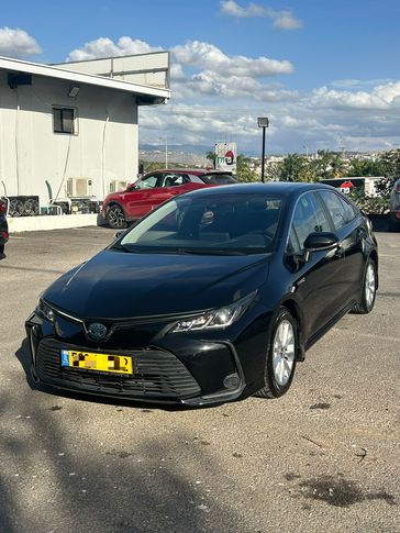 טויוטה קורולה