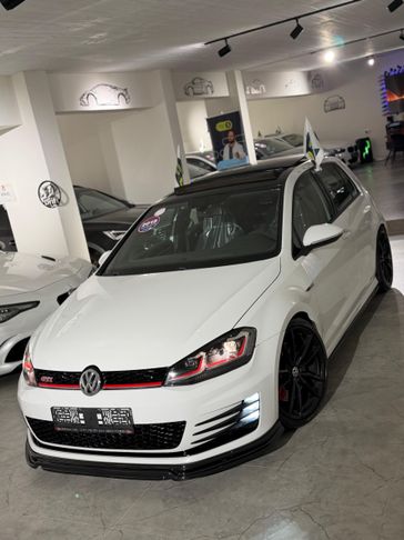 פולקסווגן גולף