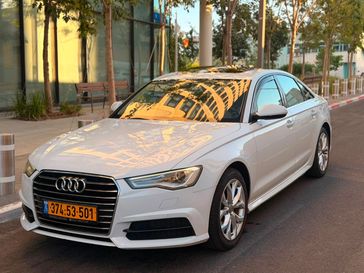 אאודי A6