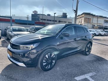 אופל גרנדלנד-X