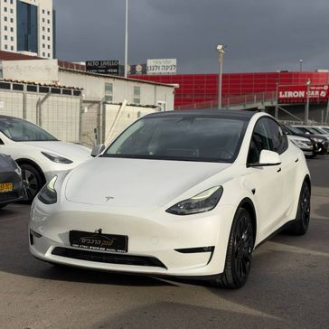 טסלה MODEL Y