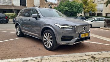 וולבו XC90