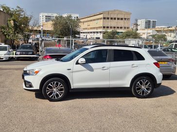 מיצובישי ASX