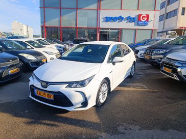 טויוטה קורולה