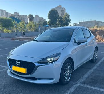 מזדה 2